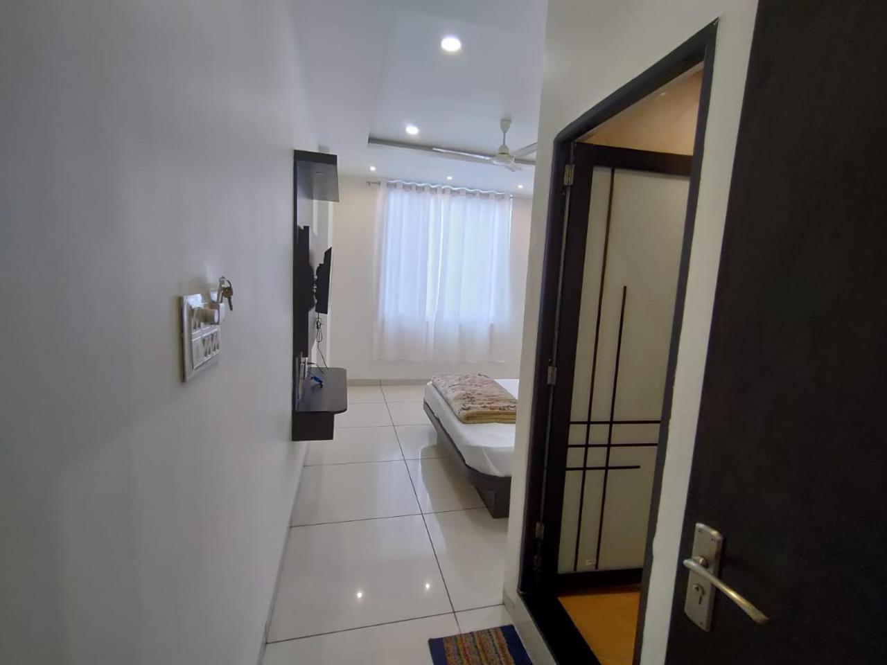 Hotel Jyoti Shree Ujjain Extérieur photo